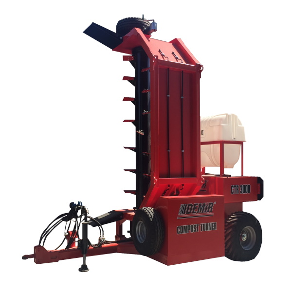 Retourneur de compost